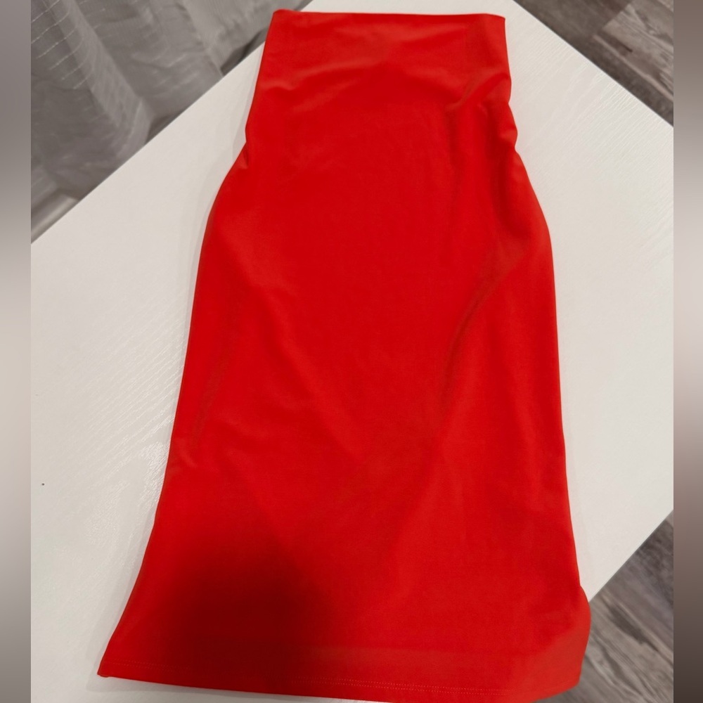 Elegant Red Women's Skirt